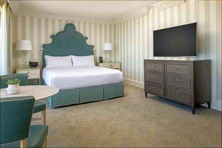 The Beverly Hilton - 141