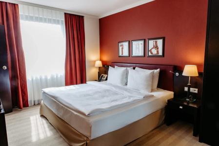Crowne Plaza Bratislava, An Ihg - 4