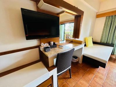 Bhumiyama Beach Resort - 32