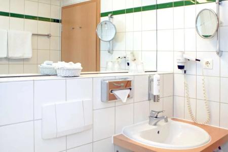 Best Western Macrander Dresden - 60