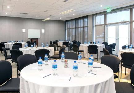 SpringHill Suites by Marriott Miami Doral - 13