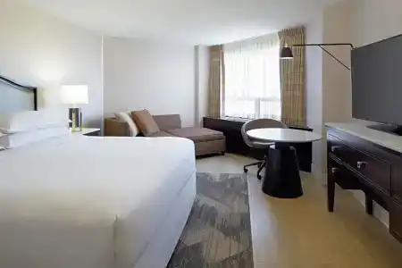 Sheraton Montreal Airport - 49