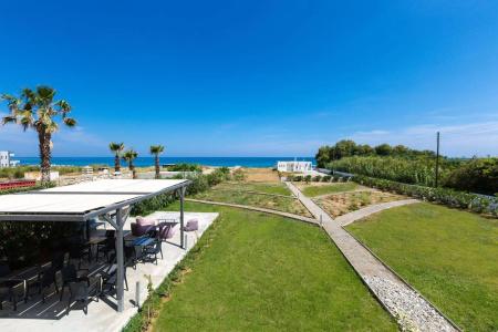 Yiannis - 29