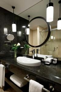 Hyatt Regency Hesperia - 75