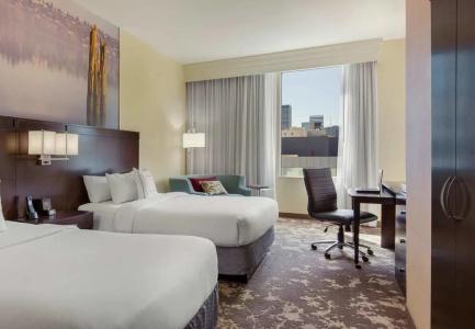 Courtyard Marriott Portland City Center - 5