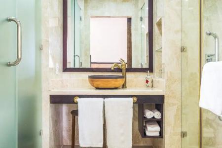 The Blossom Resort – Onsen & Foot Massage Inclusive - 228