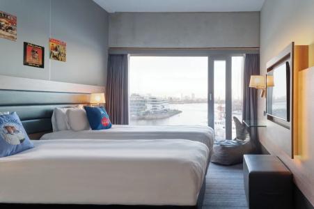 Moxy Amsterdam Houthavens - 25