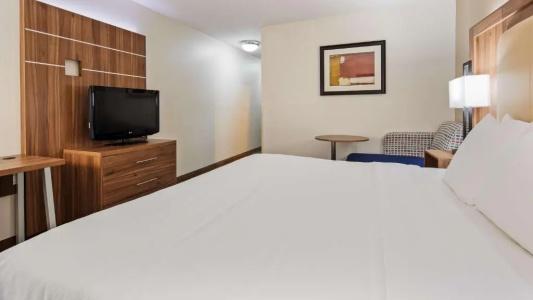 Best Western Plus Airport - Kci East - 44