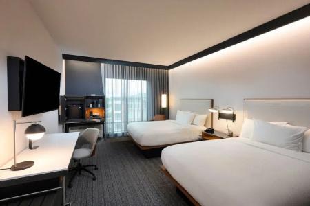 Courtyard by Marriott Charlotte Waverly - 5