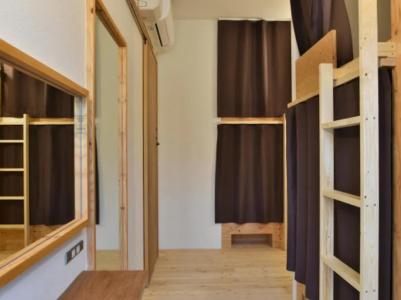 Hostel Mitsuwaya Osaka - 57