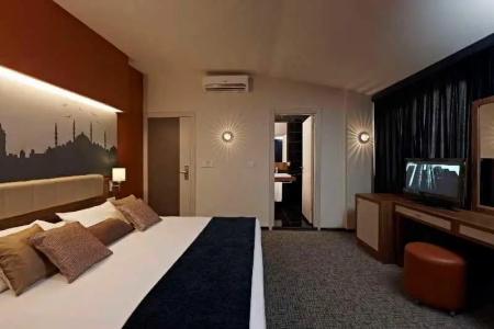 Lapis Inn & Spa ( Ex. Ambassador) - 52