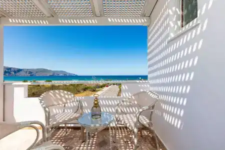 Pinelopi Beach Suites - 38