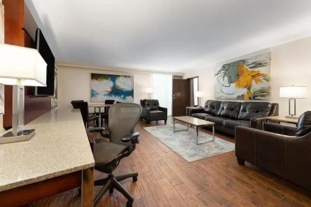 Wyndham Riverfront - 109