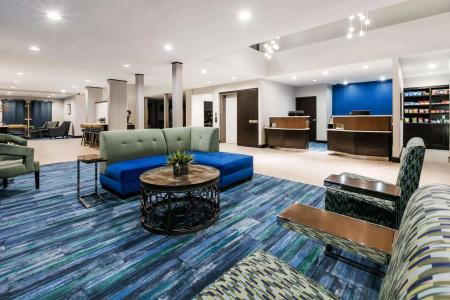Hawthorn Suites by Wyndham DFW Airport North - 1
