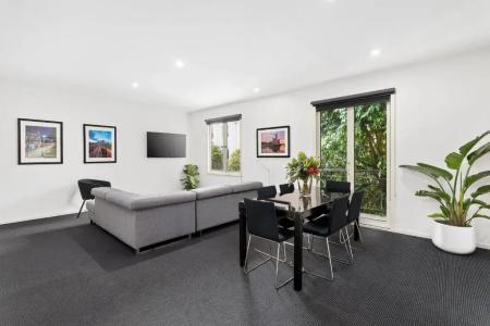 Quest Prahran - 50