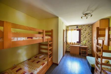 San Art Floating Hostel & - 24