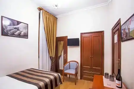 Piazza Di Spagna - 45