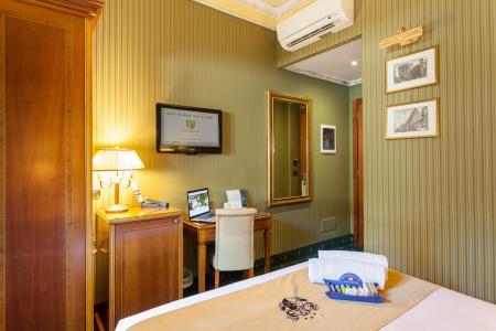 Manfredi Suite In Rome - 15
