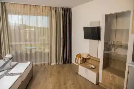 Allure Beach Resort Aparthotel - 50