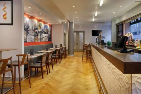 DoubleTree by Hilton London Angel Kings Cross - 34