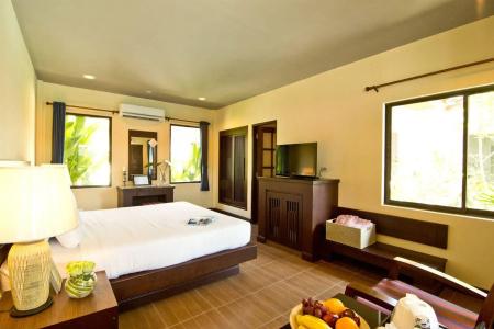 Rose Bay Resort - 0