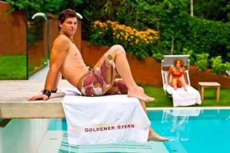 Goldener Stern - 33