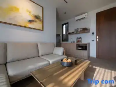 Shan Villas Sukhumvit - 126