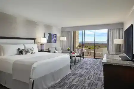 Loews Ventana Canyon Resort - 4