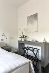 Xenia Guest House - 38