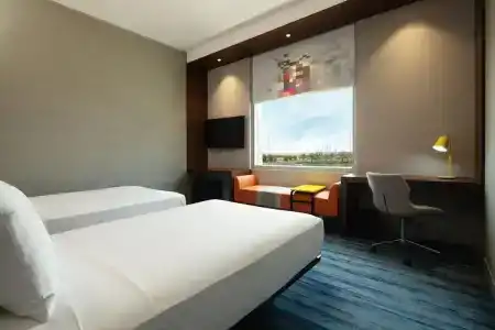 Aloft Dubai South - 7