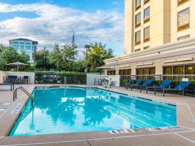 Hampton Inn Dallas-Irving-Las Colinas - 13