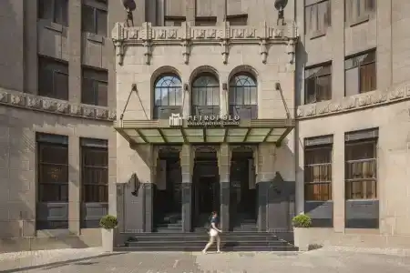 Metropolo Classiq, Shanghai, Bund Circle - 0