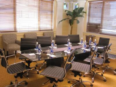 Executive Vintage Court - 15