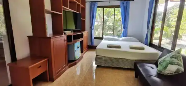 Phalarn Inn Resort - 61