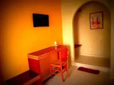 Dar Omar Khayam - 30