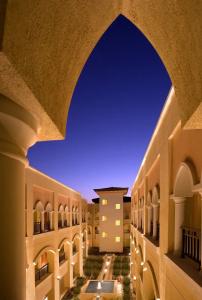 Shangri-La Qaryat Al Beri, Abu Dhabi - 2