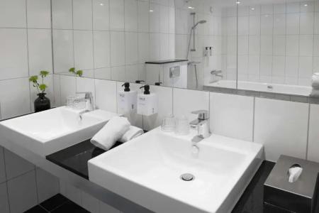 Scandic Crown - 79