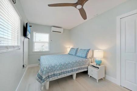 A Beach Retreat on Casey Key - 121
