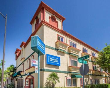 Rodeway Inn & Suites - - 26