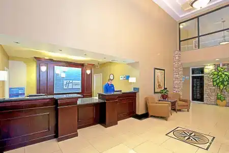 Holiday Inn Express & Suites Tucson, An Ihg - 1