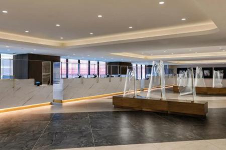 New York Marriott Marquis - 41