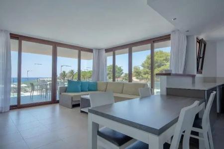 ApartFerrer Skyline - 100