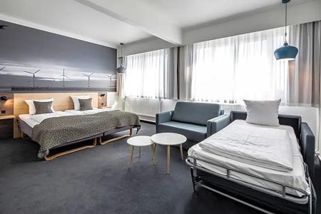 Best Western Plus Airport - 91