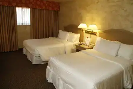 Ramada by Wyndham Viscount Suites Tucson East - 5