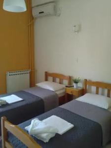 To Giouli - 24