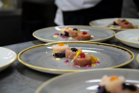 Pisa Tower Plaza - 12