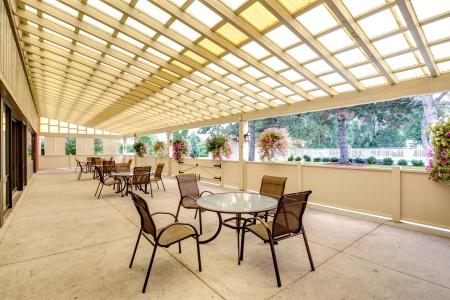 Best Western Plus Guildwood Inn - 24