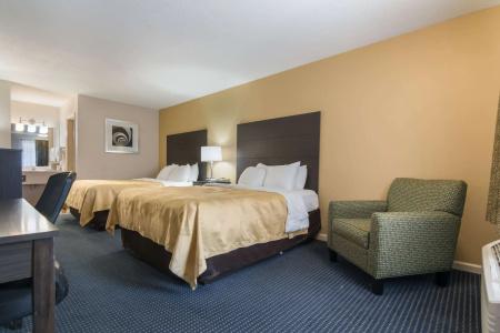 Quality Inn Little Creek - 43