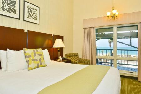 Best Western Plus Inn-by-the-Sea - 41