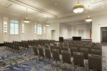 Hilton New Orleans / St. Charles Avenue - 33